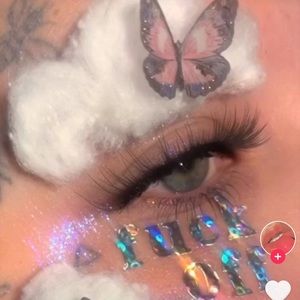 Meet your Posher, Leo